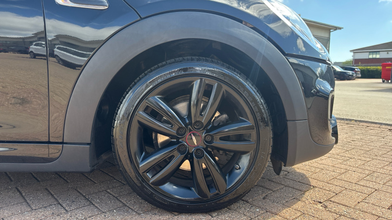 MINI Hatchback 1.5 Cooper Sport II 3dr Petrol Hatchback